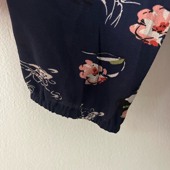Fun2fun Women's Blouse Navy Floral Split Neck Long Sleeve Top S Small NWOT - Picture 8 of 10